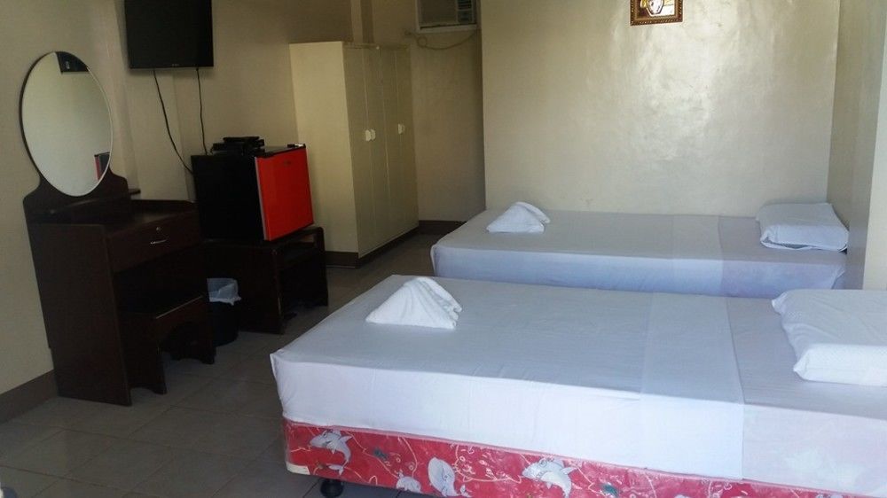 Richdel Hotel Resort Lapu-Lapu City Buitenkant foto