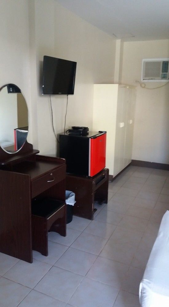 Richdel Hotel Resort Lapu-Lapu City Buitenkant foto