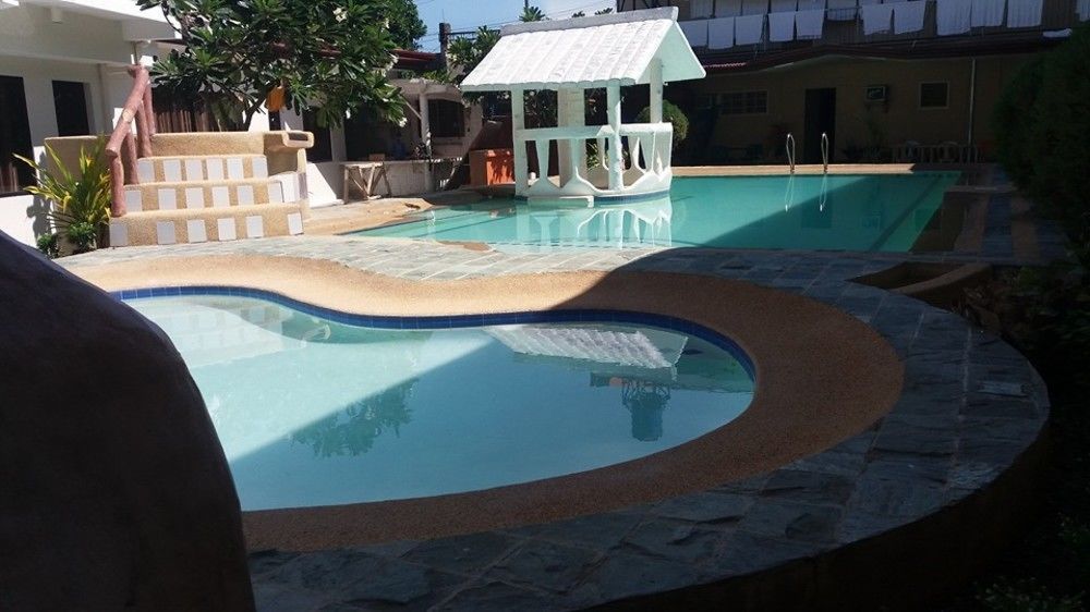 Richdel Hotel Resort Lapu-Lapu City Buitenkant foto