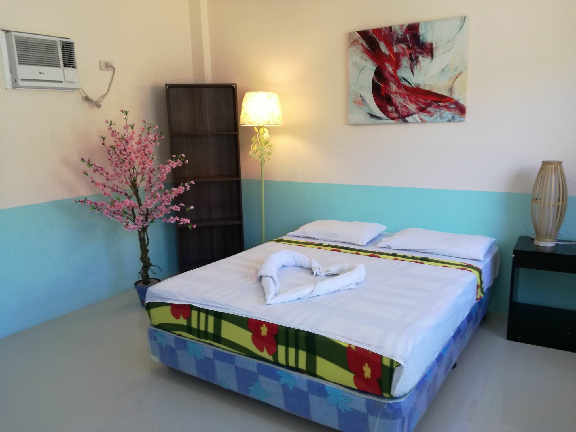 Richdel Hotel Resort Lapu-Lapu City Buitenkant foto