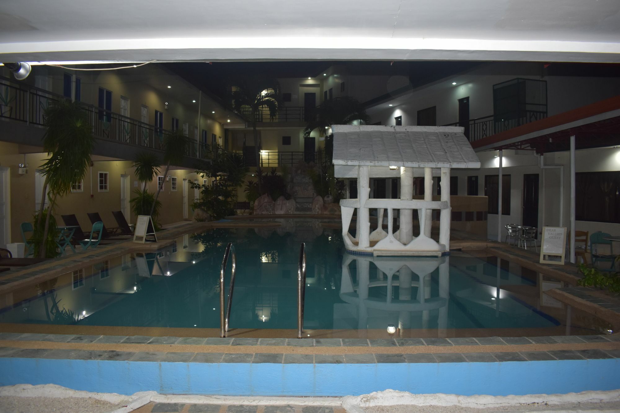 Richdel Hotel Resort Lapu-Lapu City Buitenkant foto