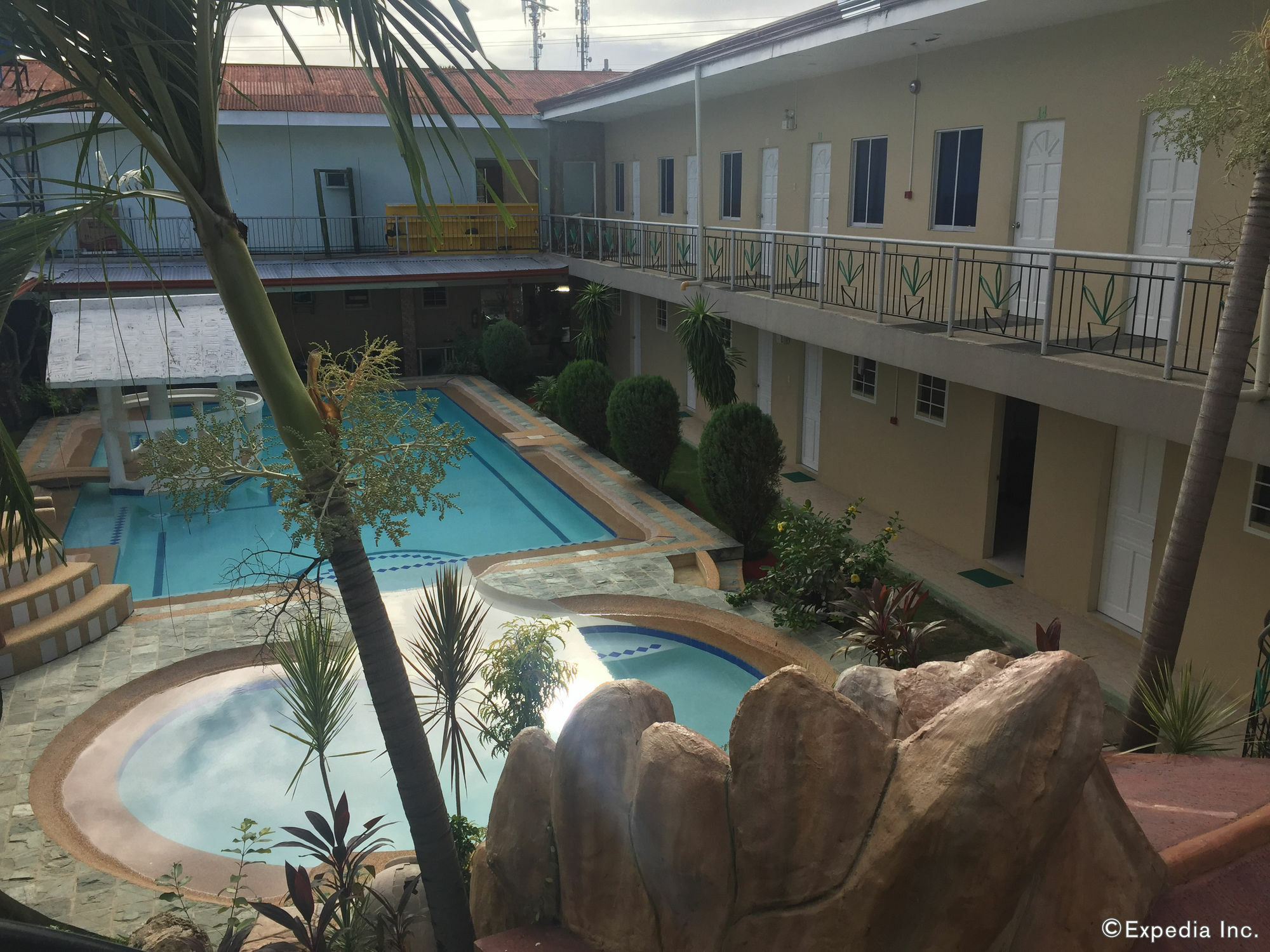 Richdel Hotel Resort Lapu-Lapu City Buitenkant foto